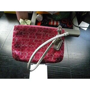 *Rare color* COACH Raspberry & Silver Wristlet